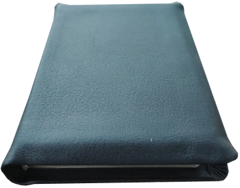 *Pocketbibel, Leder, schwarz, Goldschnitt, Schutzklappen, 10,4 x 15,7 x 2,3 cm
