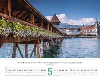 Schweizer Bildkalender mit Bergmotiven, Landschaftsaufnahmen und Bibelversen als Wandkalender im Querformat.