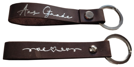 *Schlüsselanhänger, Leder „Aus Gnade“