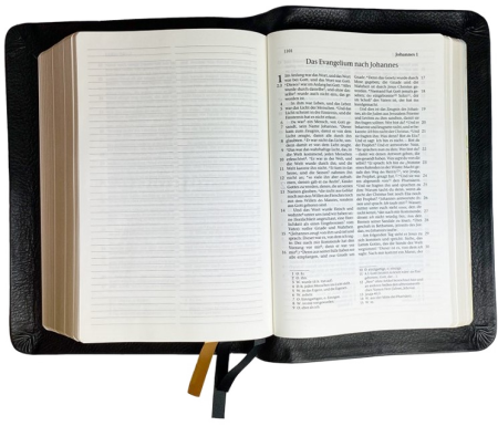 Standardbibel, Leder, schwarz, Goldschnitt mit Notizseiten, Schutzklappen, 15,7 x 23,0 x 5,5 cm