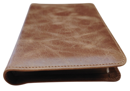 *Pocketbibel, Leder „Unique Toffee“, hellbraun, Goldschnitt, Schutzklappen, 10,6 x 15,8 x 2,3 cm
